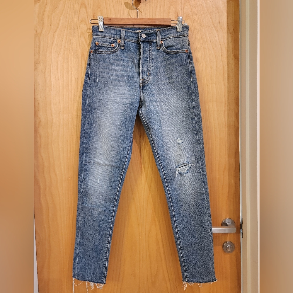 Levis Wedgie Skinny blue jeans
